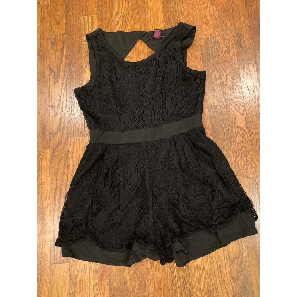 Lace romper